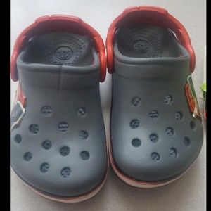 Boys star wars crocs